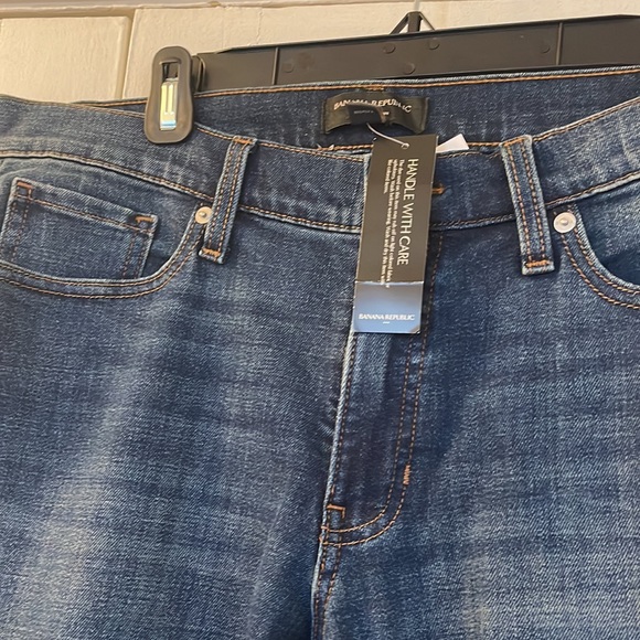 Banana Republic Wide-legged denim - Picture 3 of 3